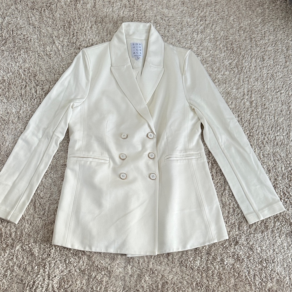Chic Cream Double-Breasted Women's Blazer